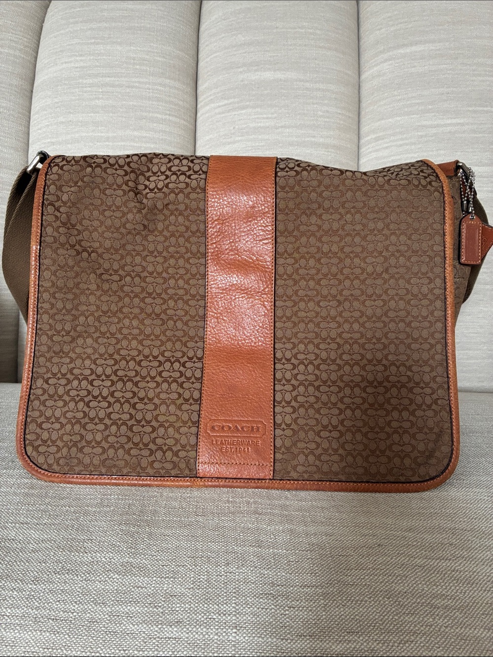 Y2K Vintage Signature Hudson Commuter Messenger Bag - Excellent Condition!